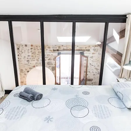 Au Coeur Du Vieil Et A 2 Pas De La Mer... Appartement *